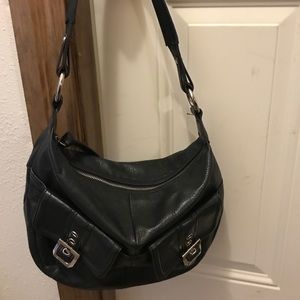 Black leather B. Makowsky purse with front pockets